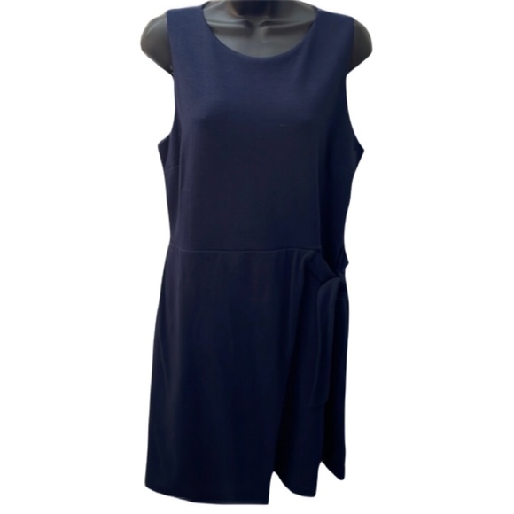 LOFT Dresses & Skirts - Loft Navy faux wrap dress, above the knee P12